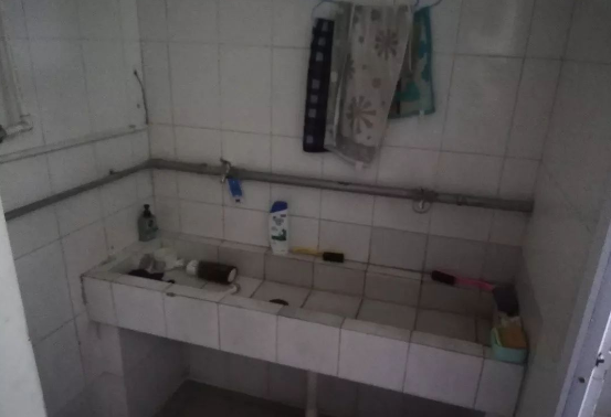洗漱间
