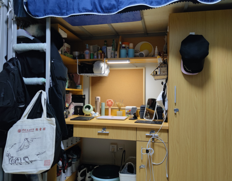 中国音乐学院宿舍内景