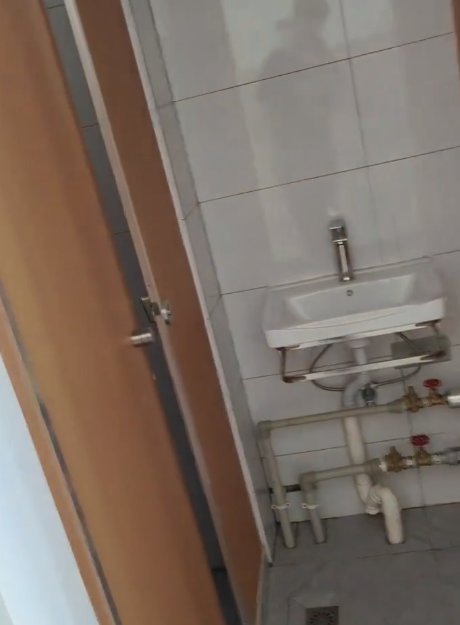 洗漱池