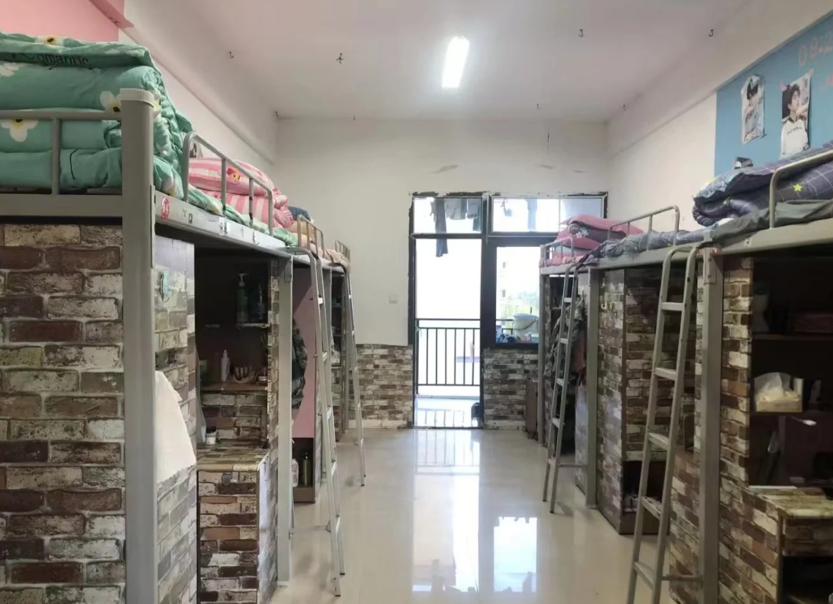 宿舍内景