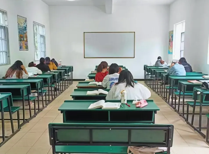 自习室