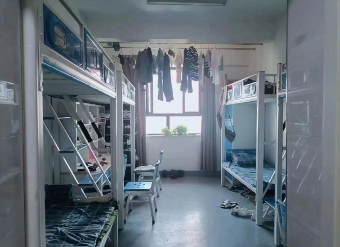 宿舍内景