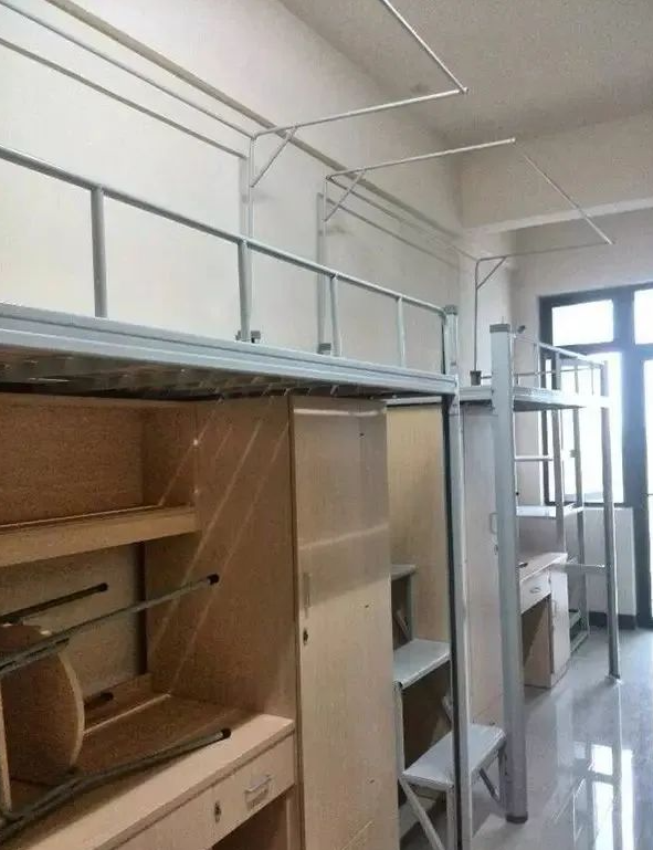杭州湾校区四人间
