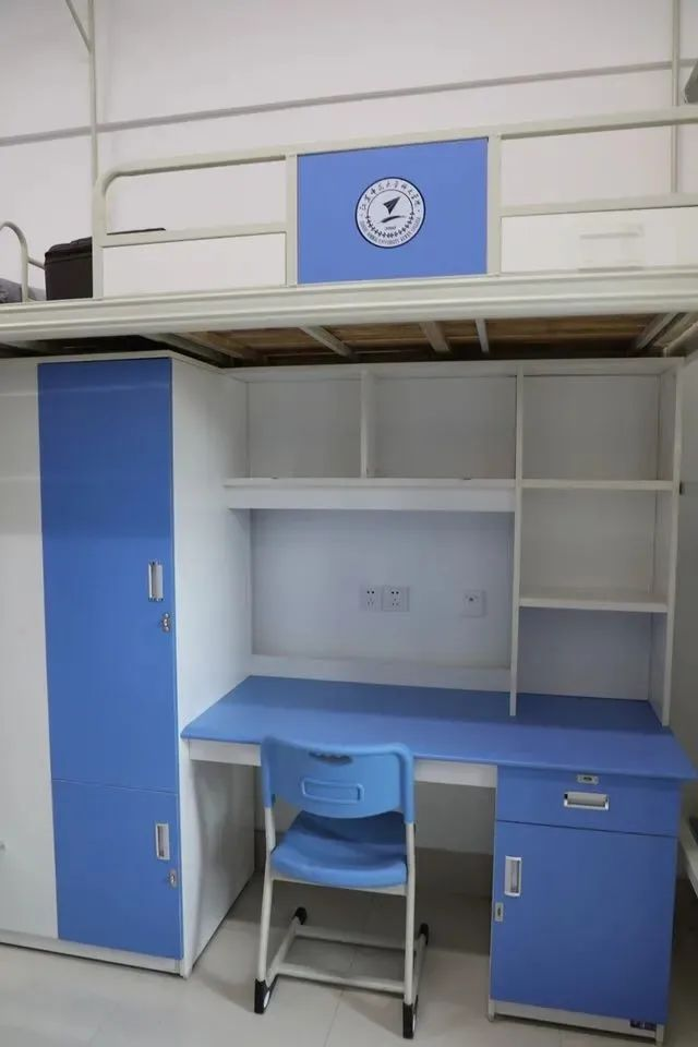 上床下桌结构