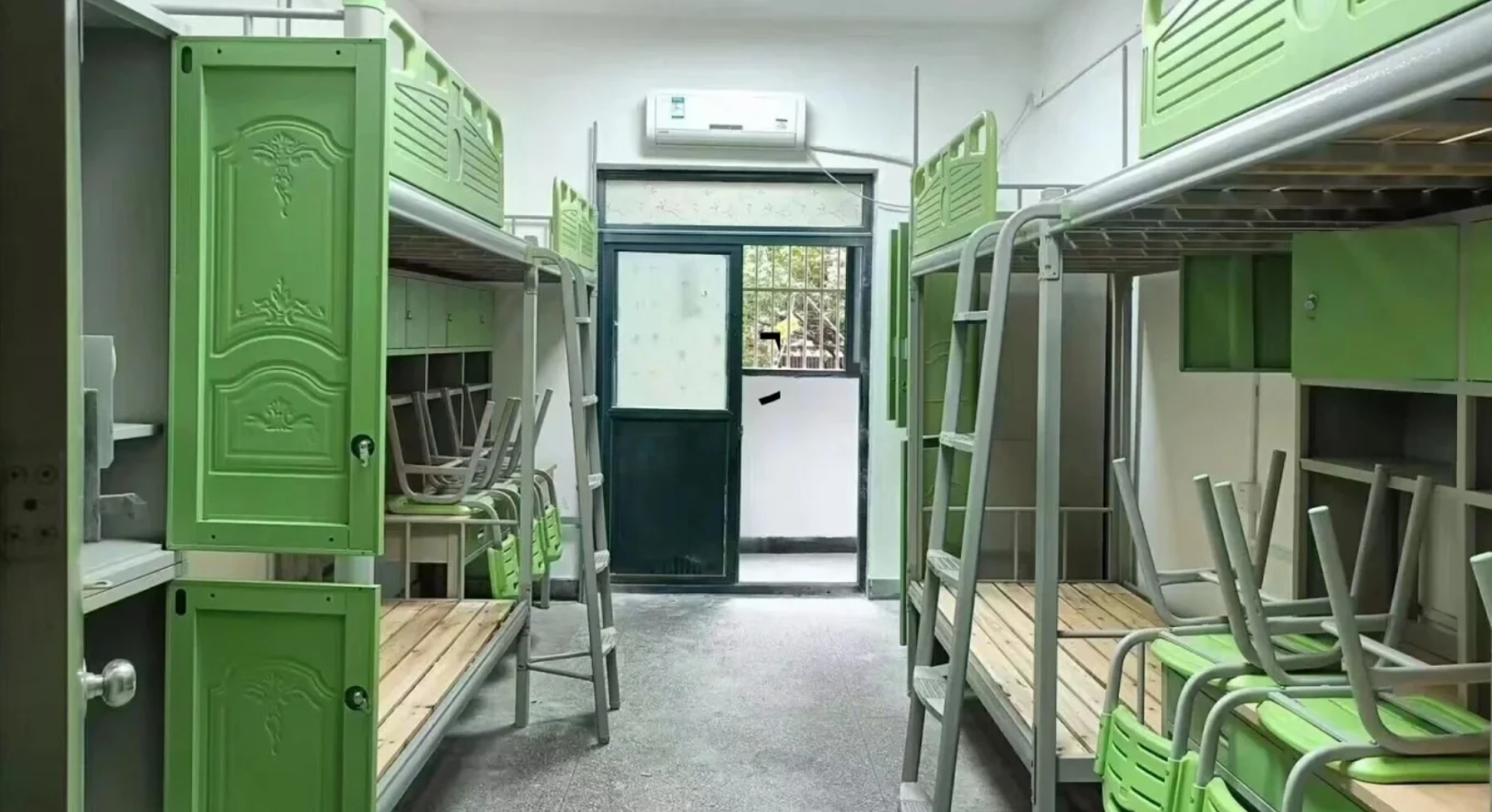 宿舍内景