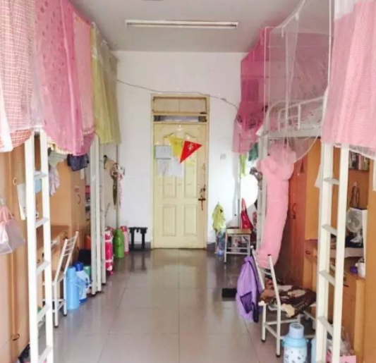宝鸡文理学院宿舍及校园环境介绍