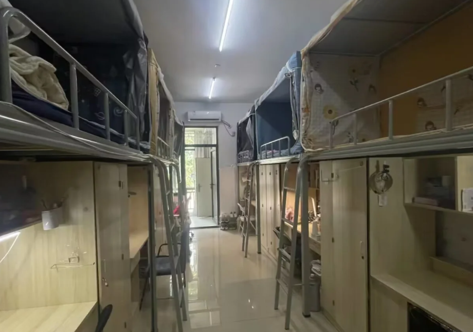 锦绣校区六人间